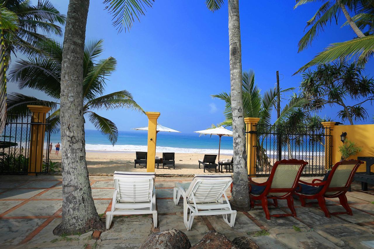 Villa Kusum Хиккадува Экстерьер фото
