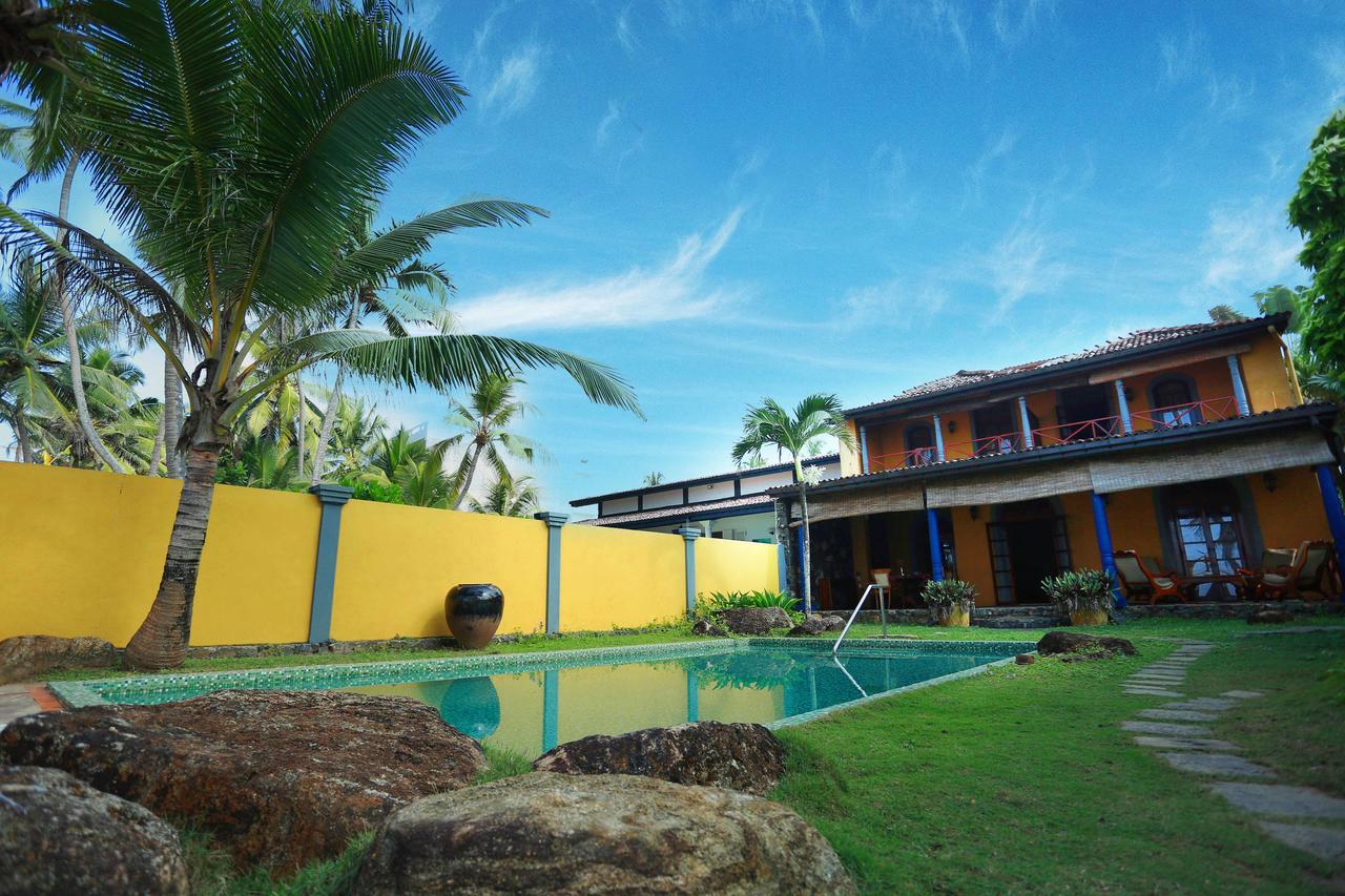 Villa Kusum Хиккадува Экстерьер фото